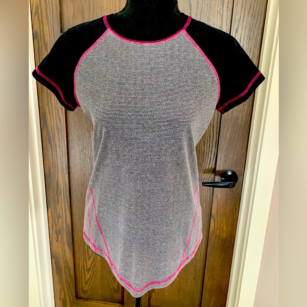 Small Tek Gear tee